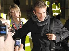 David Beckham a manchesteri repülőtéren