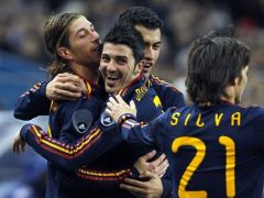 David Villa (szemben) kezdte a spanyol gólgyártást