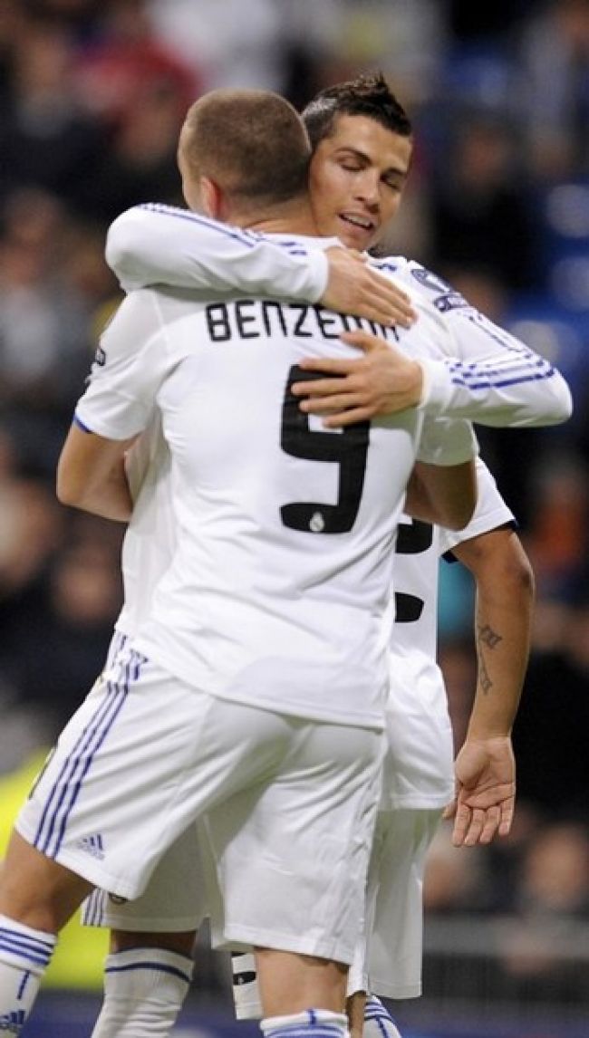 http://data.sporthirado.hu/98/90/06/0_5.jpg